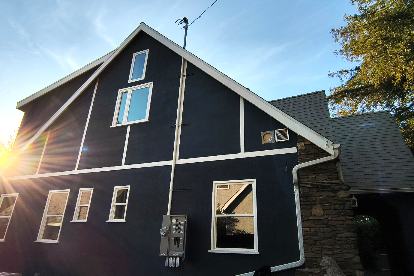 Custom home construction modern entrance Los Angeles CA